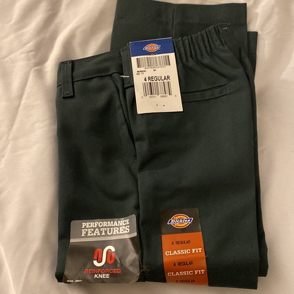 Dickies classic fit hunter green little boys pants, I have a size 4 and a size5 - Picture 1 of 3